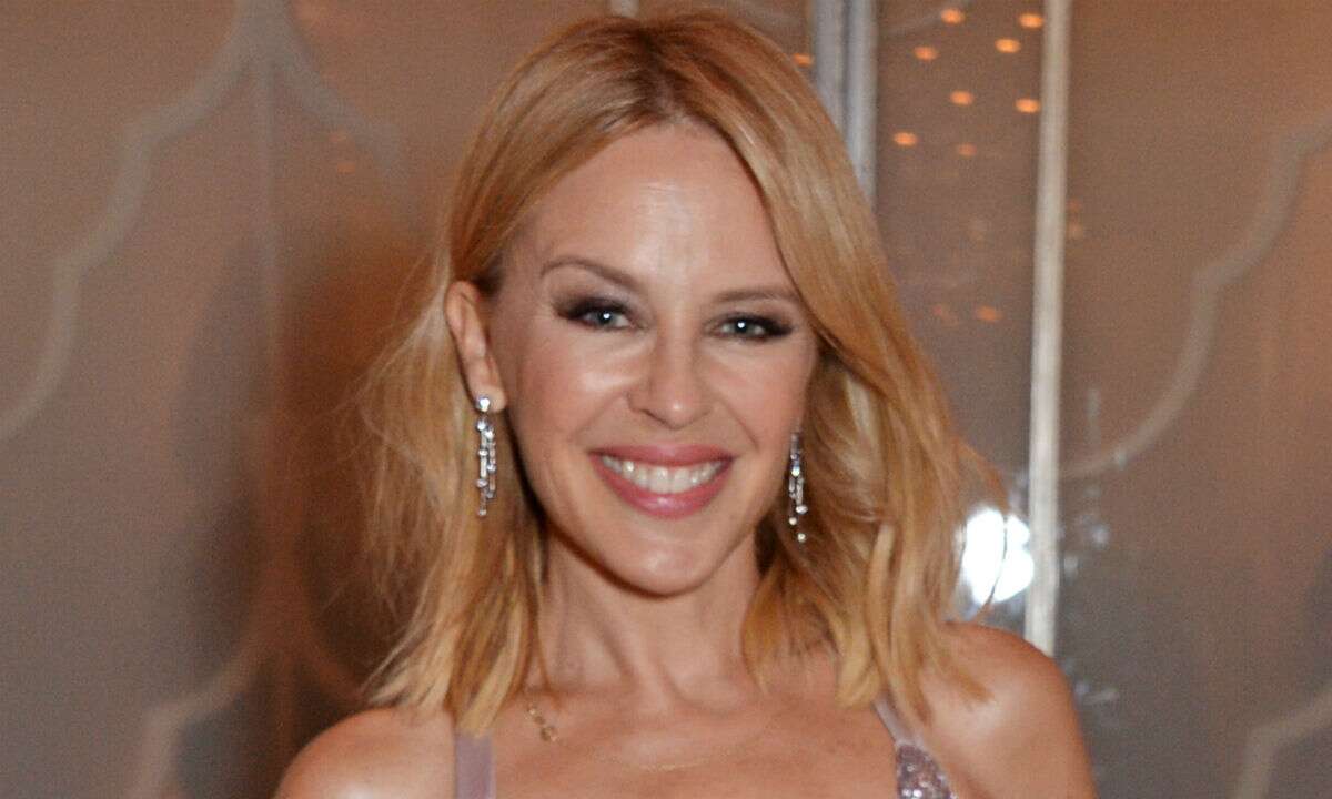 AMAMOS! Kylie Minogue diz que adoraria fazer parceria com Lady Gaga