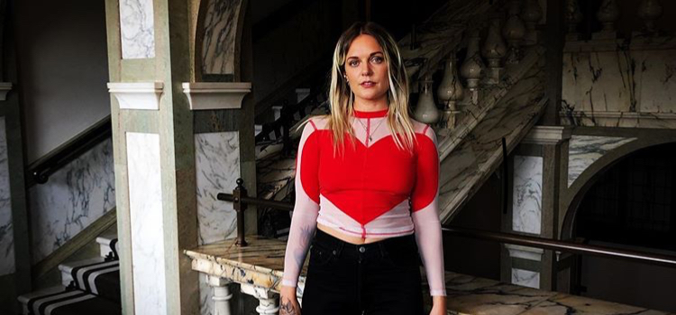 Tove Lo desembarca no Brasil em Novembro