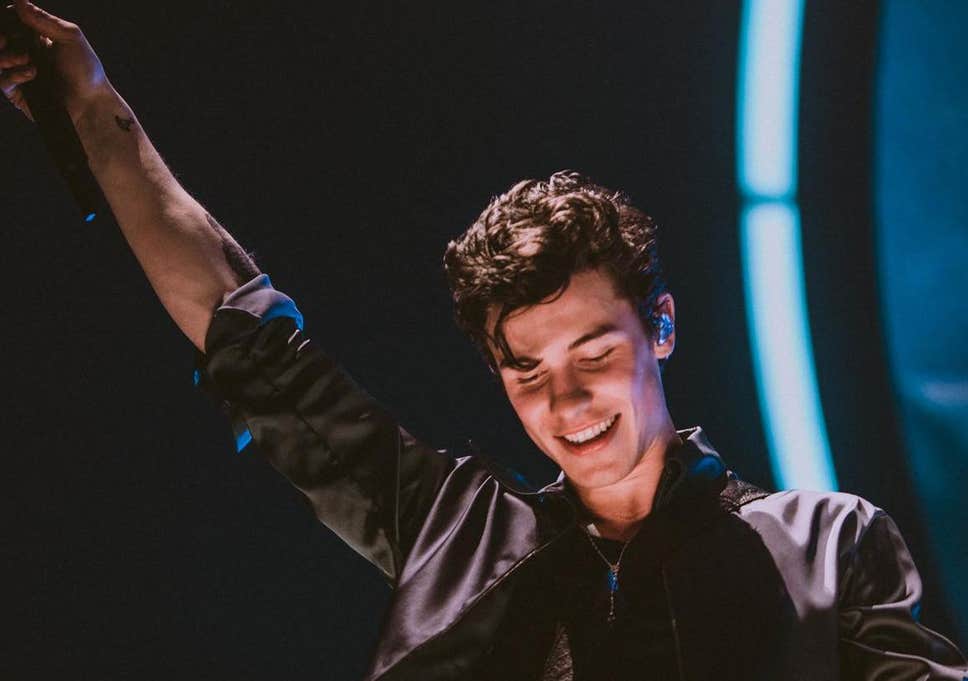 Shawn Mendes anuncia a “The Shawn Mendes Foundation”, sua própria fundação beneficente.