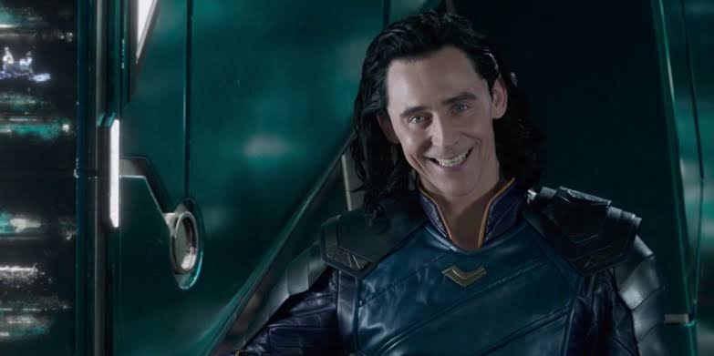 Tom Hiddleston afirma que série da Disney sobre Loki terá 6h de duração