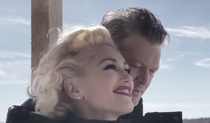 Em clima romântico, Blake Shelton e Gwen Stefani lançam clipe de “Nobody But You” assista!