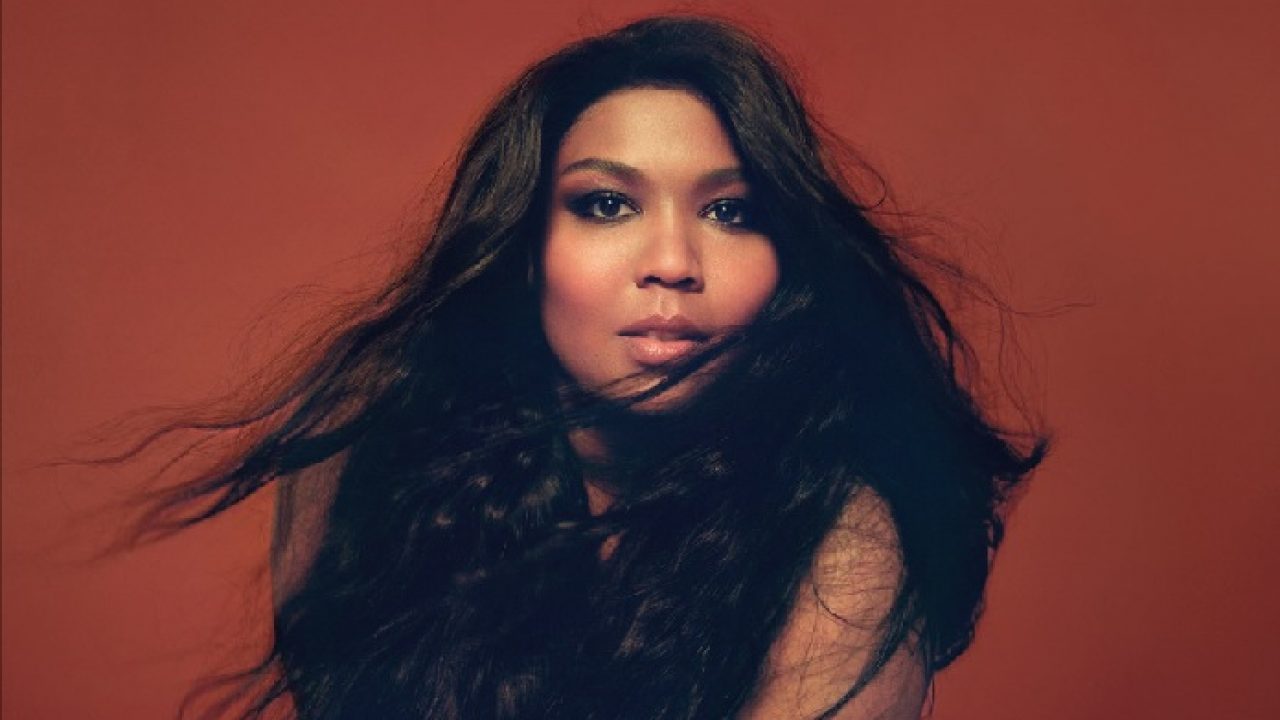 Lizzo no Brasil: Data e local da performance são divulgados. Confira!