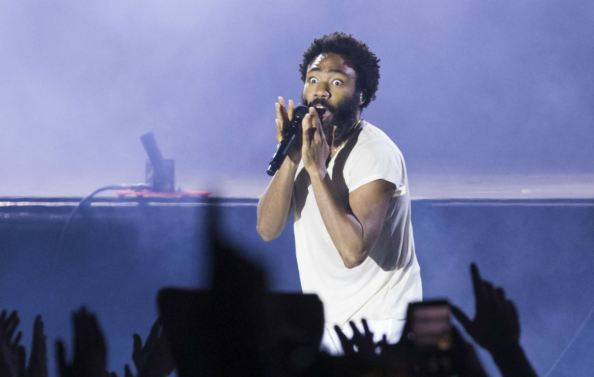 Childish Gambino lança oficialmente novo álbum “3.15.20”. Confira!