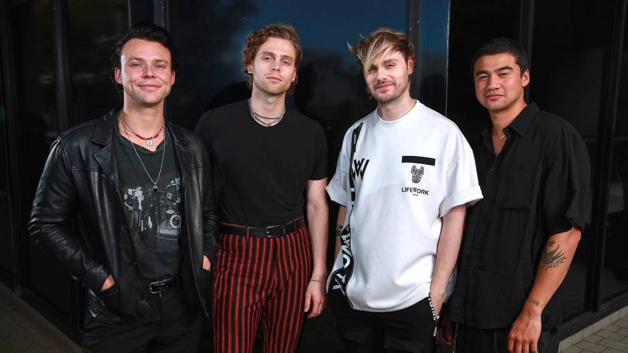 5 Seconds Of Summer lança mais uma faixa do álbum “CALM”. Ouça “Wildflower”!