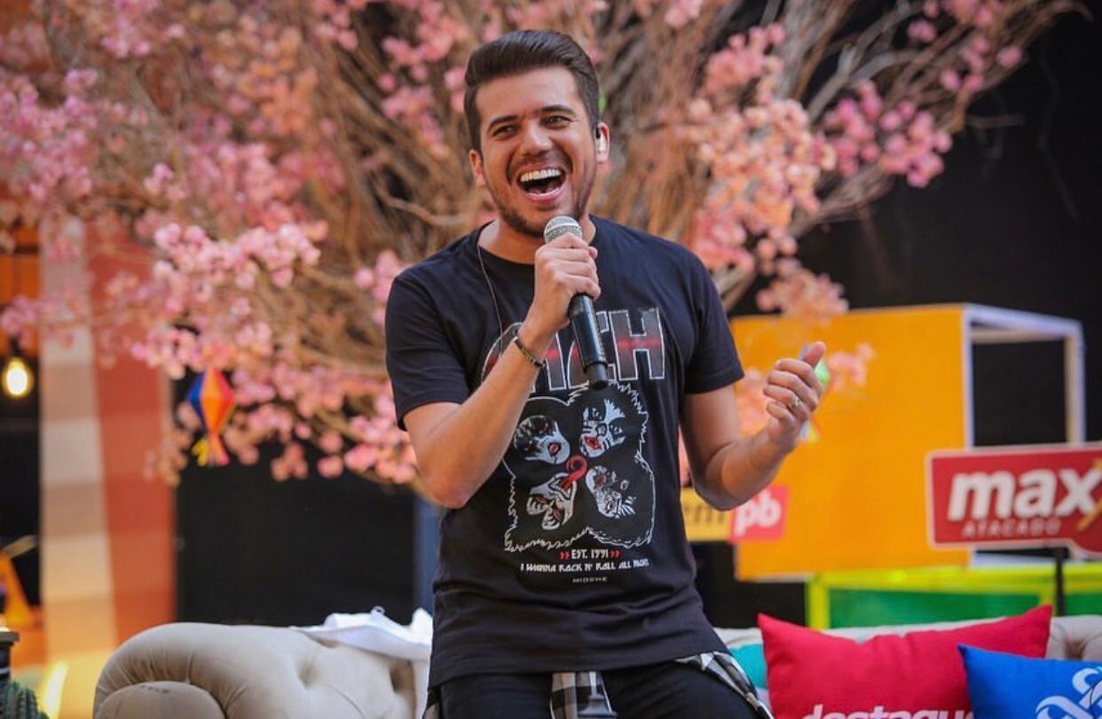 Luan Estilizado celebra mais de oito horas de live show, com a segunda edição do projeto “À vontade”