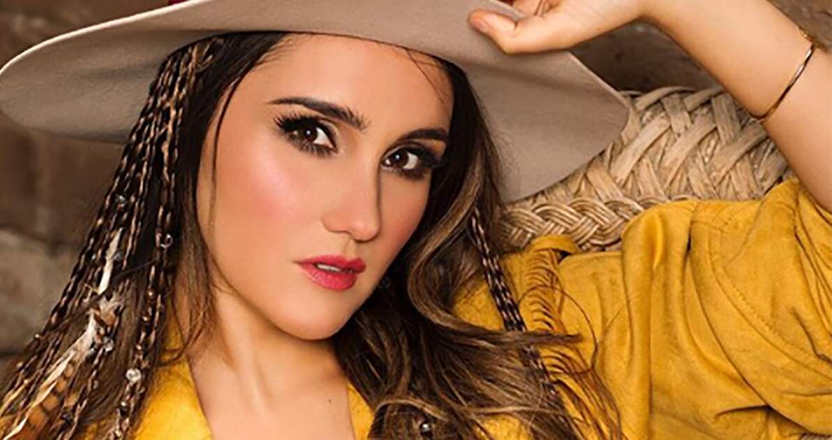 Dulce María estará no “Altas Horas” deste sábado (3)