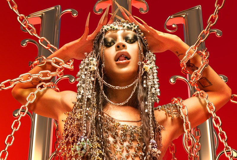 Pabllo Vittar lança o “111 Deluxe” com participação de Pocah, Lucas Boombeat, Jaloo e outros