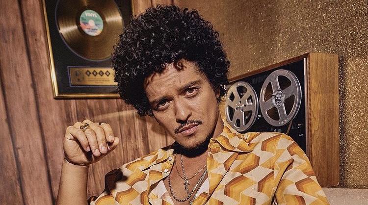 Bruno Mars cria passos de “Leave the Door Open”, para o jogo “Fortnite”