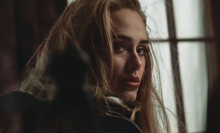 “Easy On Me”: Adele lança single e clipe do seu novo álbum “30”