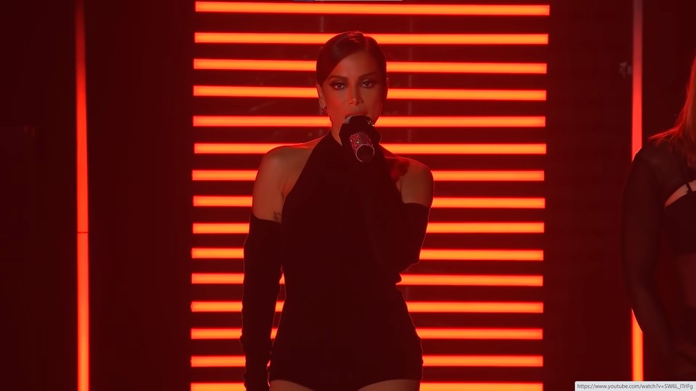 Anitta apresenta “Faking Love” no “The Late Late Show”