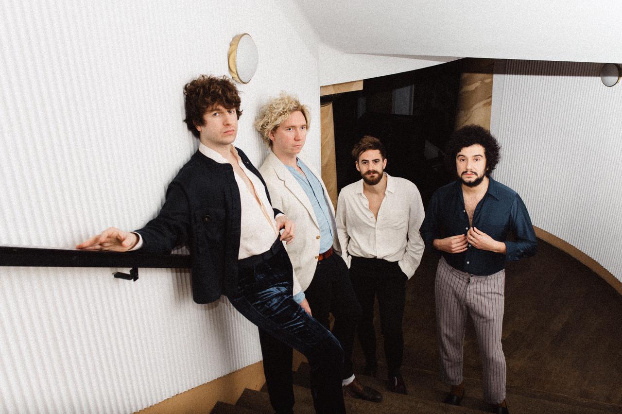 Banda inglesa The Kooks fará show em São Paulo pelo festival MITA.