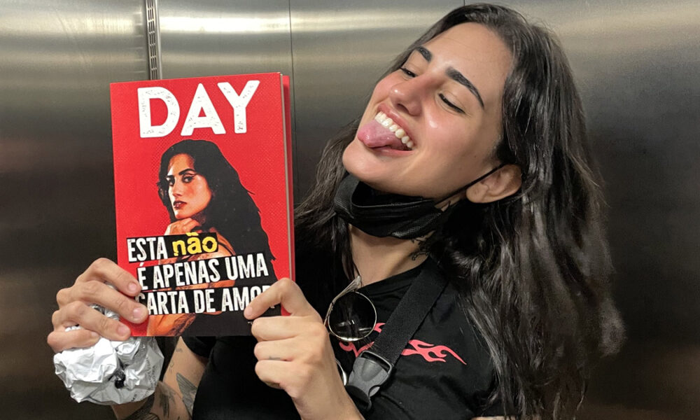 DAY fará sessão de autógrafos do seu livro “Esta não é apenas uma carta de amor” em São Paulo