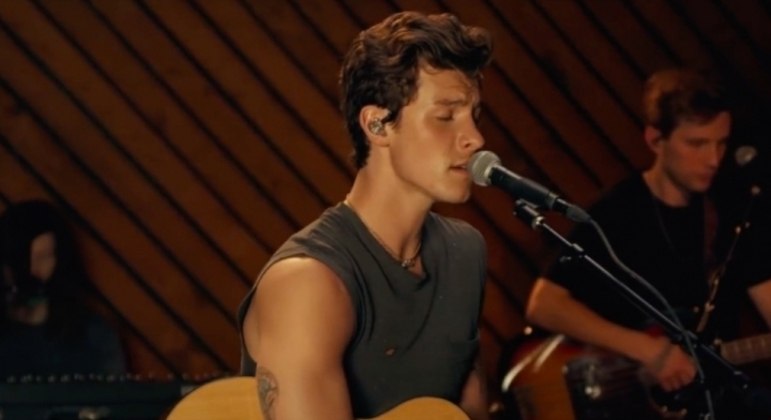 Shawn Mendes libera versão acústica para “When You’re Gone”