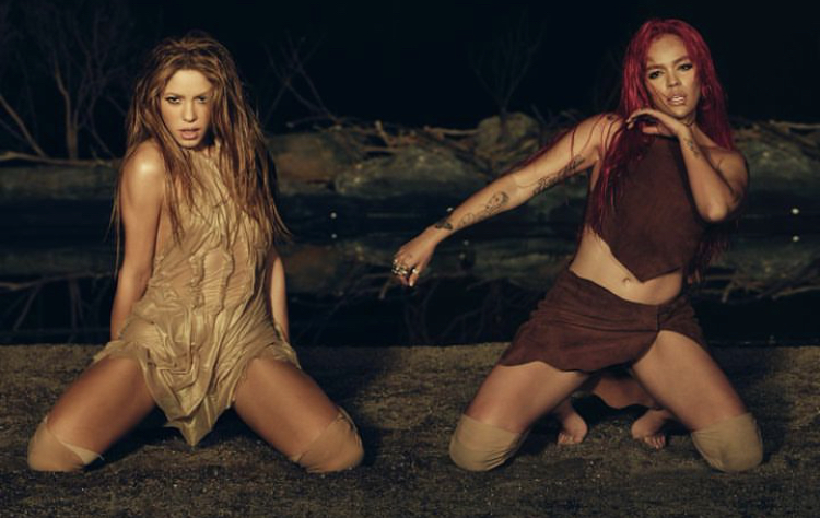 Shakira e Karol G lançam a parceria “TQG” com clipe pós apocalíptico