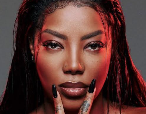 Ludmilla conquista as rádios com o novo álbum “Vilã” e o single “Brigas Demais”