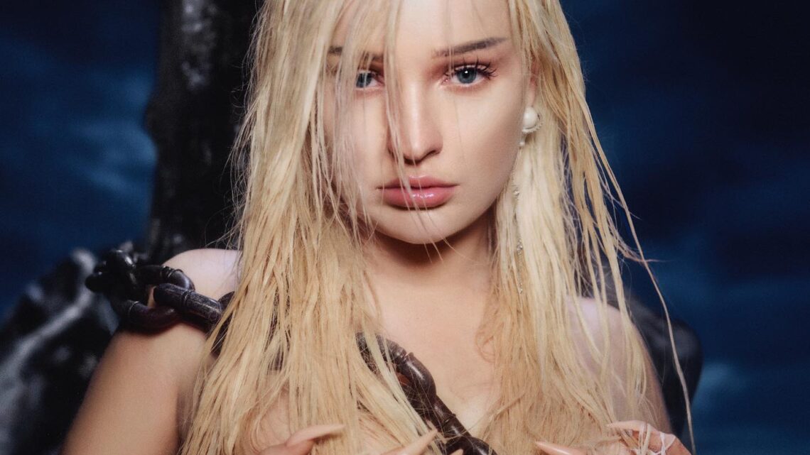 Kim Petras revela capa e tracklist do “Feed The Beast”