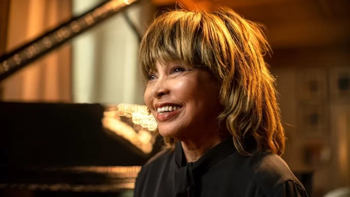 Tina Turner: Legado e paixão pelo Brasil!