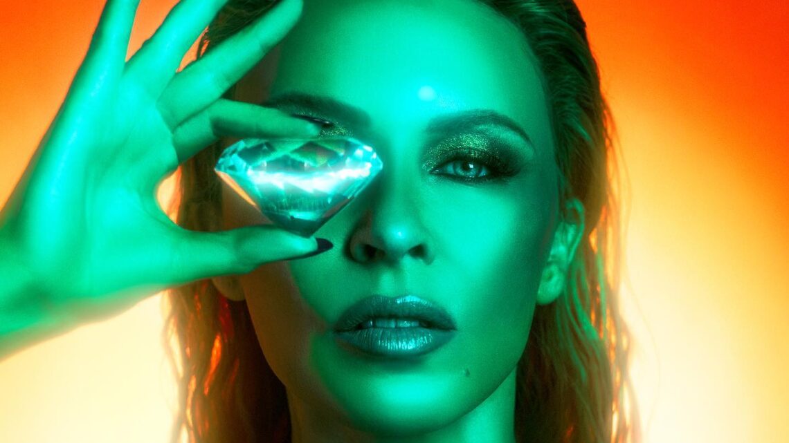 Kylie Minogue está de volta com novo single “Padam Padam”