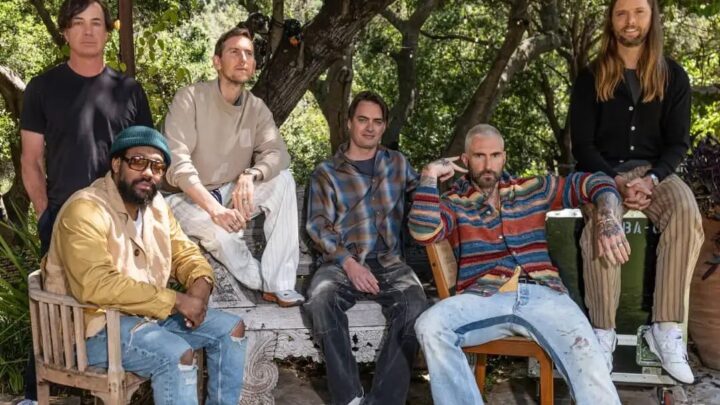 Maroon 5 lança o clipe de “Middle Ground” gravado em Malibu