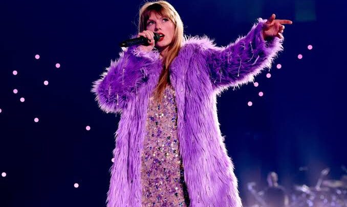 Ela vem! Taylor Swift anuncia a “The Eras Tour” com passagens pelo Brasil