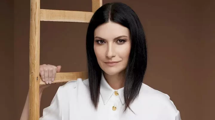 Laura Pausini é eleita Personalidade do Ano