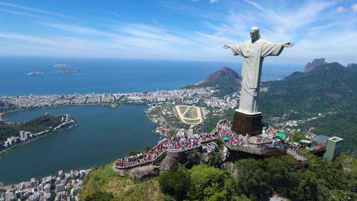 Escola de Música Cristo Redentor lança clipe em homenagem aos 40 anos do Rock in Rio