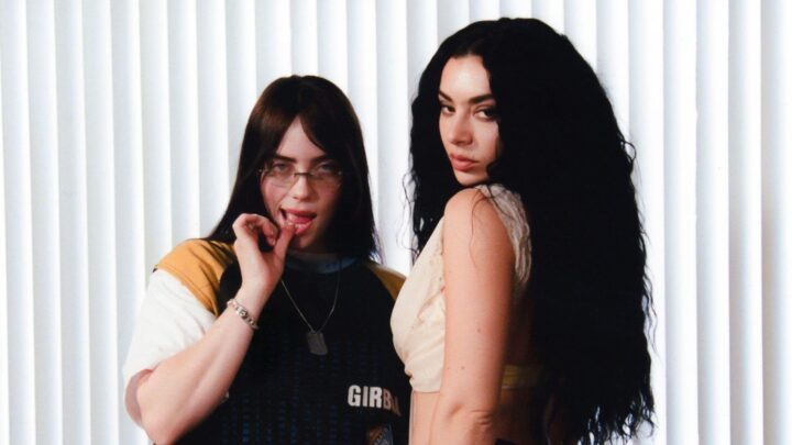 Charli XCX lança clipe para o single “Guess” acompanhada de Billie Eilish